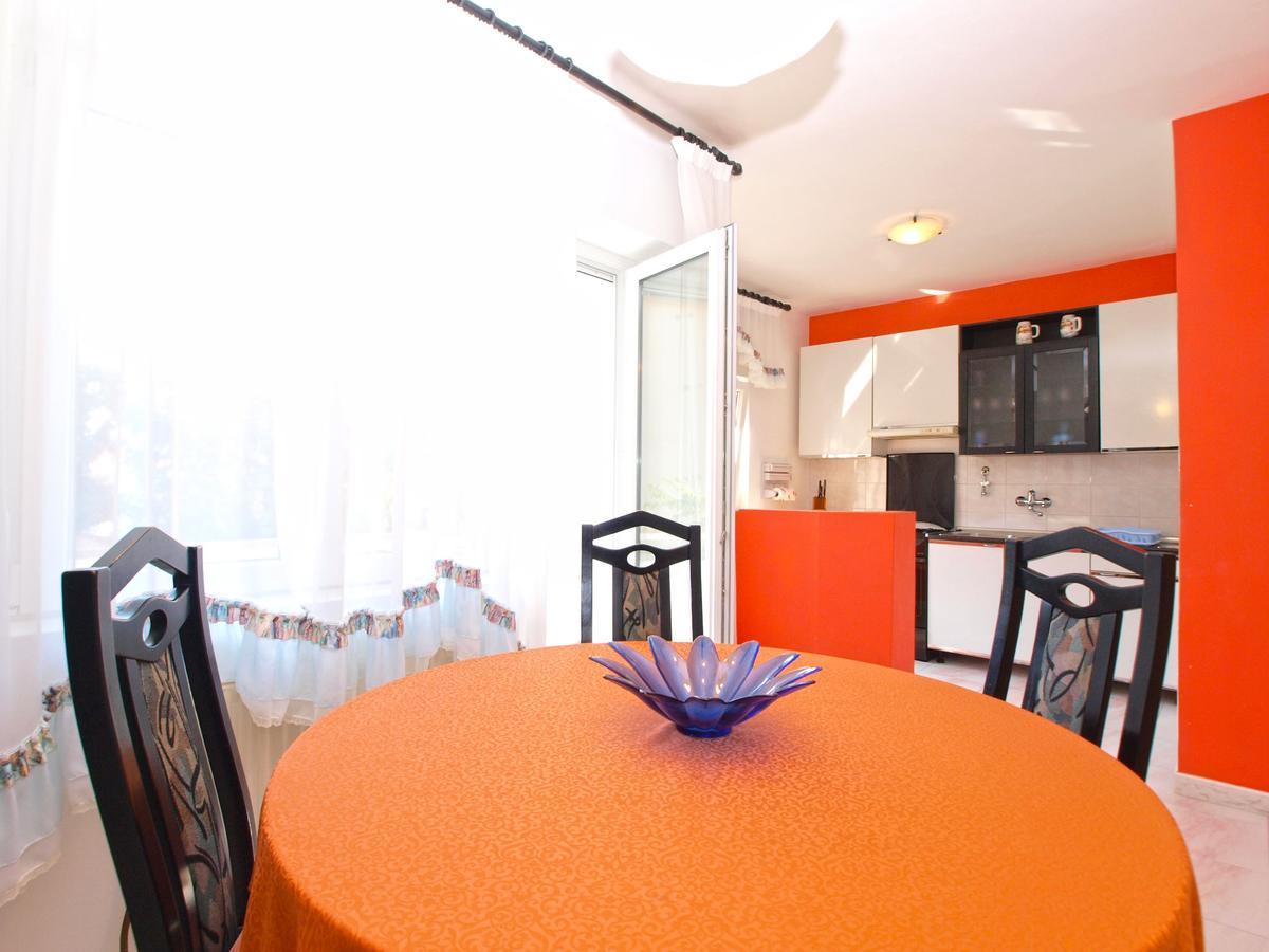 Apartments Nadia 1493 Medulin Exterior foto