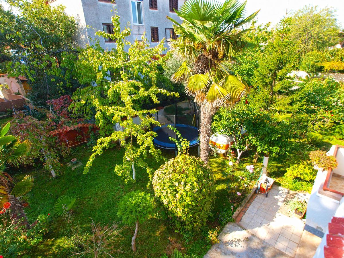 Apartments Nadia 1493 Medulin Exterior foto